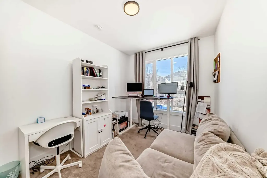 166 69 Street SW Calgary AB T3H5C7