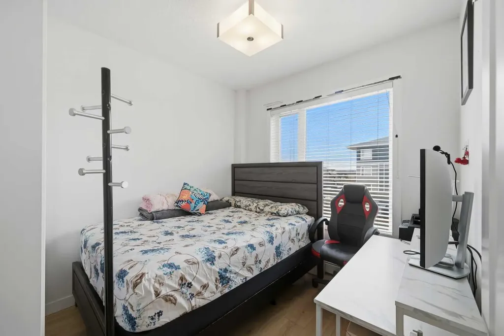 76 Cornerstone Passage NE Calgary AB T3N 0Y6