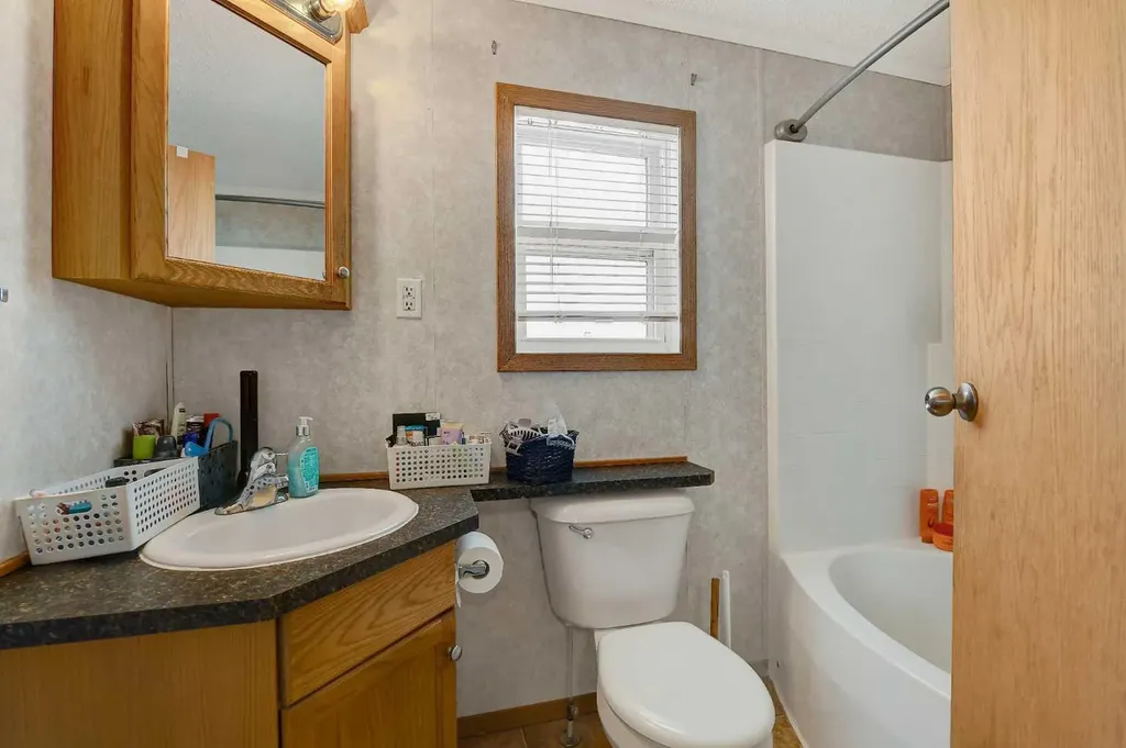 10615 88 Street Grande Prairie AB T8X 1P5