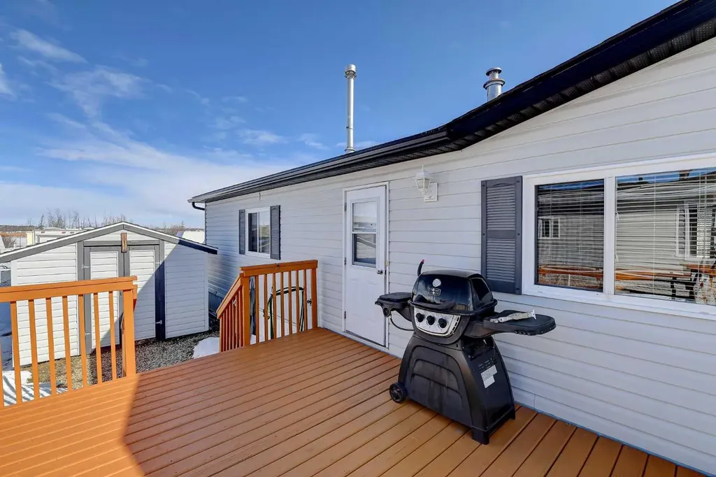 10615 88 Street Grande Prairie AB T8X 1P5