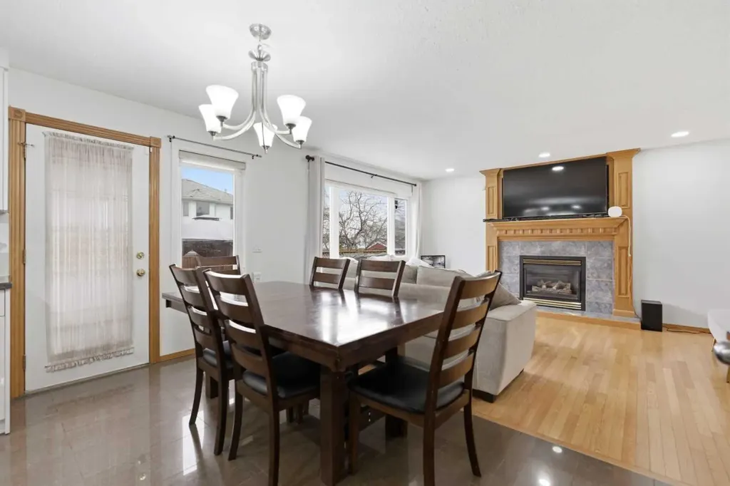 83 Coral Springs Grove NE Calgary AB T3J 3T7