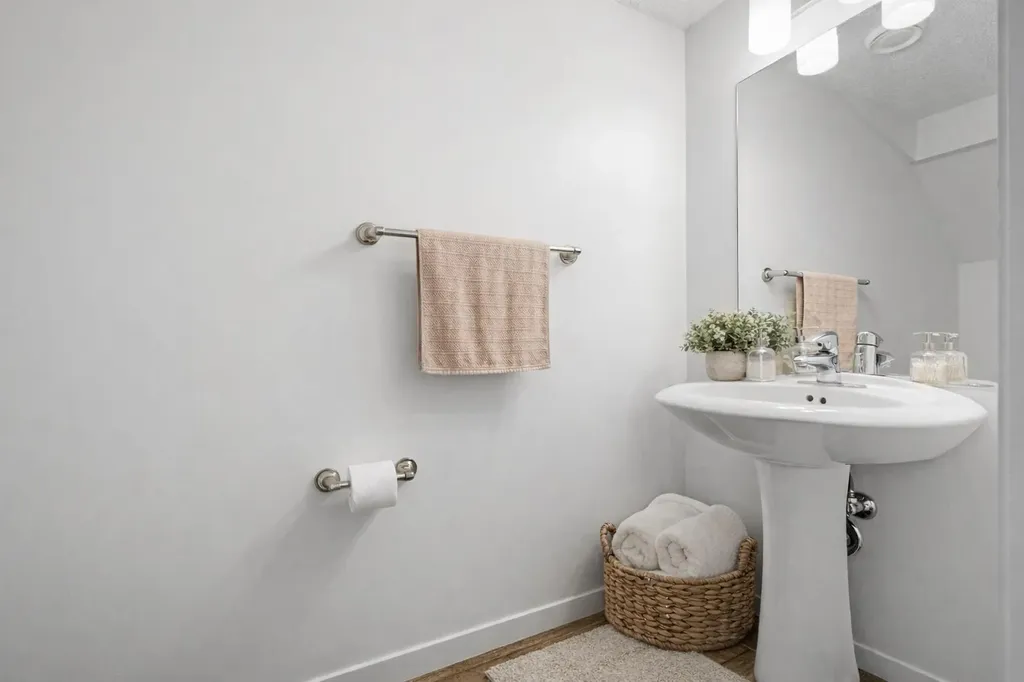 111 Auburn Bay Street SE Calgary AB T3M 2A4