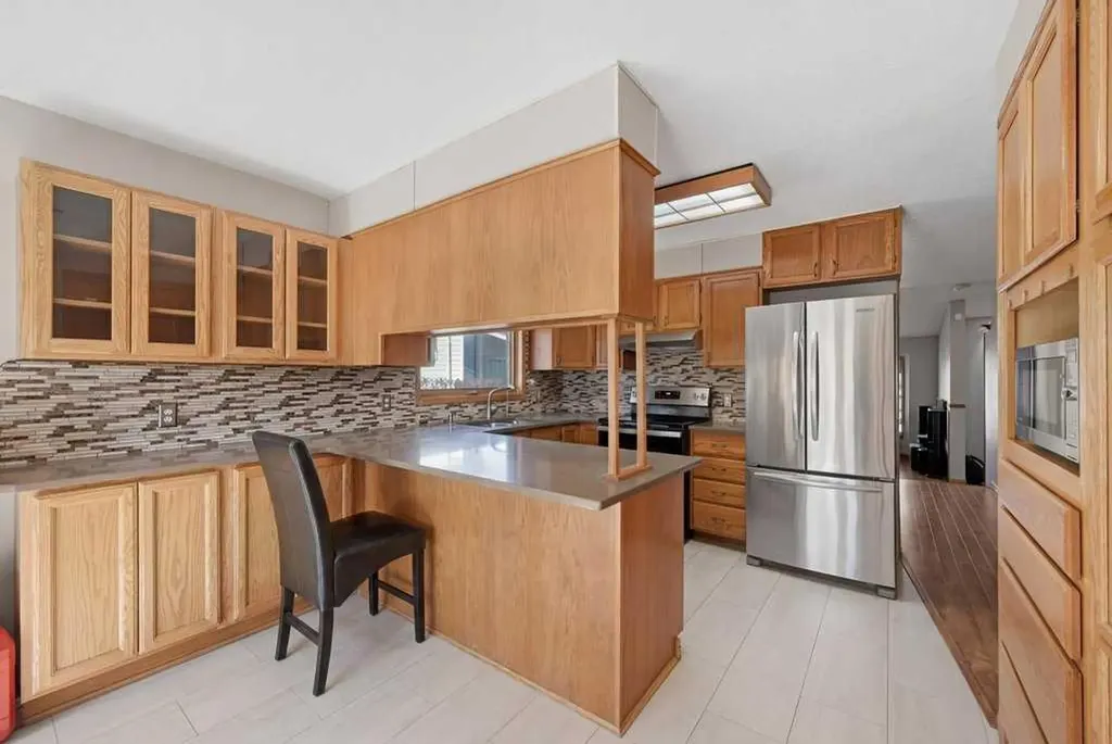 119 Macewan Meadow Way NW Calgary AB T3K 3H9