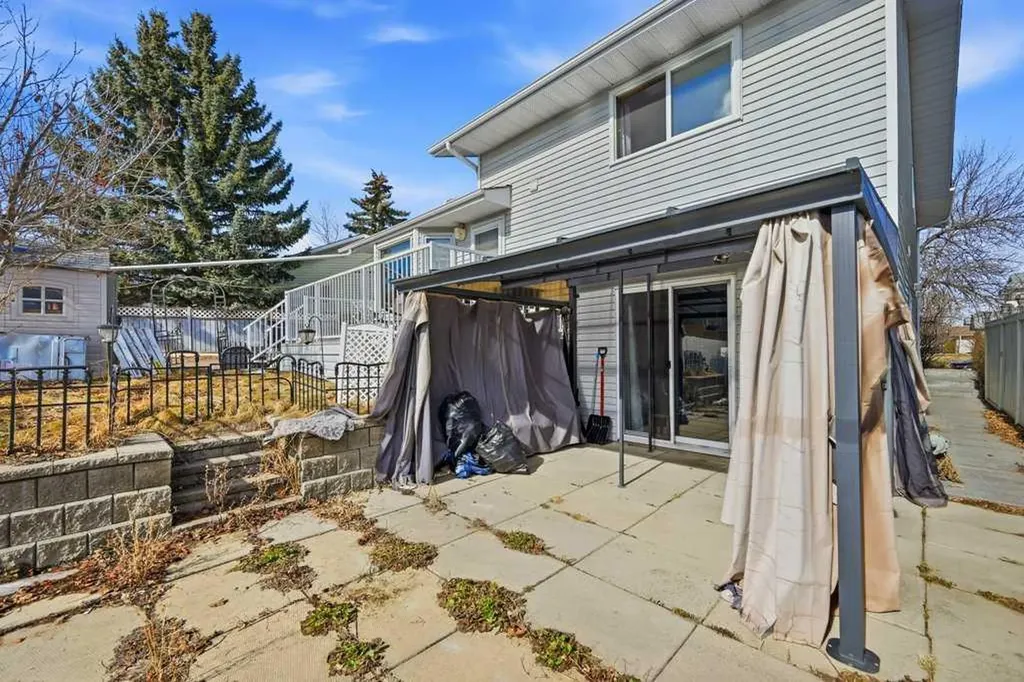 119 Macewan Meadow Way NW Calgary AB T3K 3H9