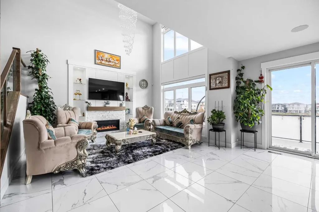 45 Waterford Terrace Chestermere AB T1X 2P6