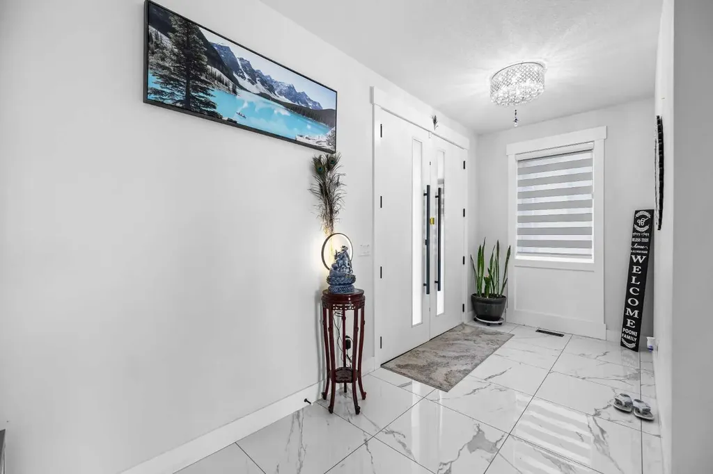 45 Waterford Terrace Chestermere AB T1X 2P6