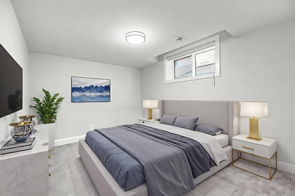 45 Waterford Terrace Chestermere AB T1X 2P6