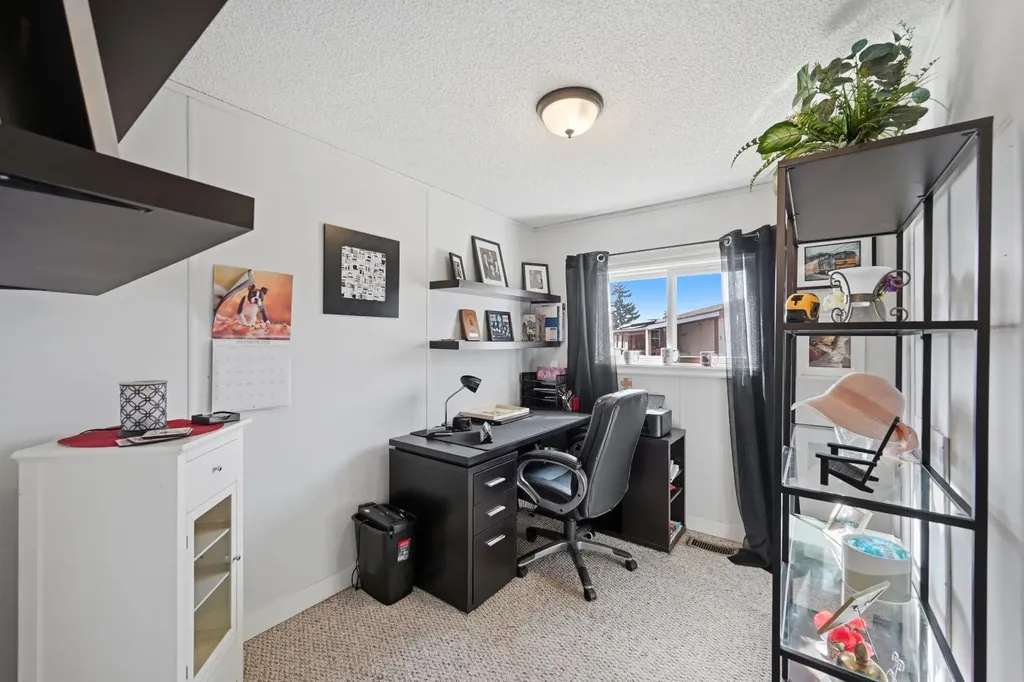 342 Burroughs Circle NE Calgary AB T1Y 6K3