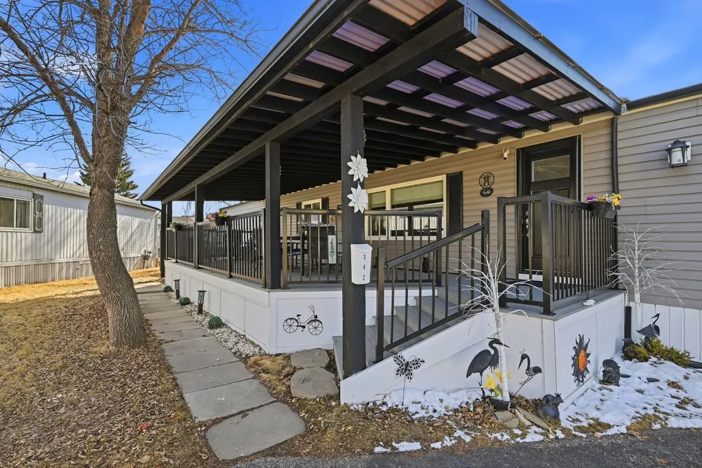 342 Burroughs Circle NE Calgary AB T1Y 6K3