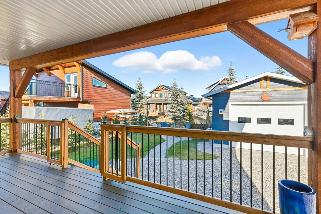 306 Cottageclub Link Rural Rocky View County AB T4C 1B1