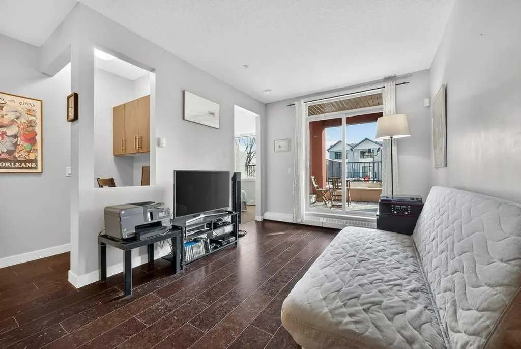 2727 28 Avenue SE Calgary AB T2B 0L4