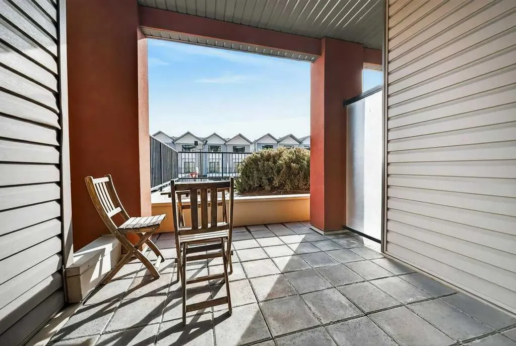 2727 28 Avenue SE Calgary AB T2B 0L4
