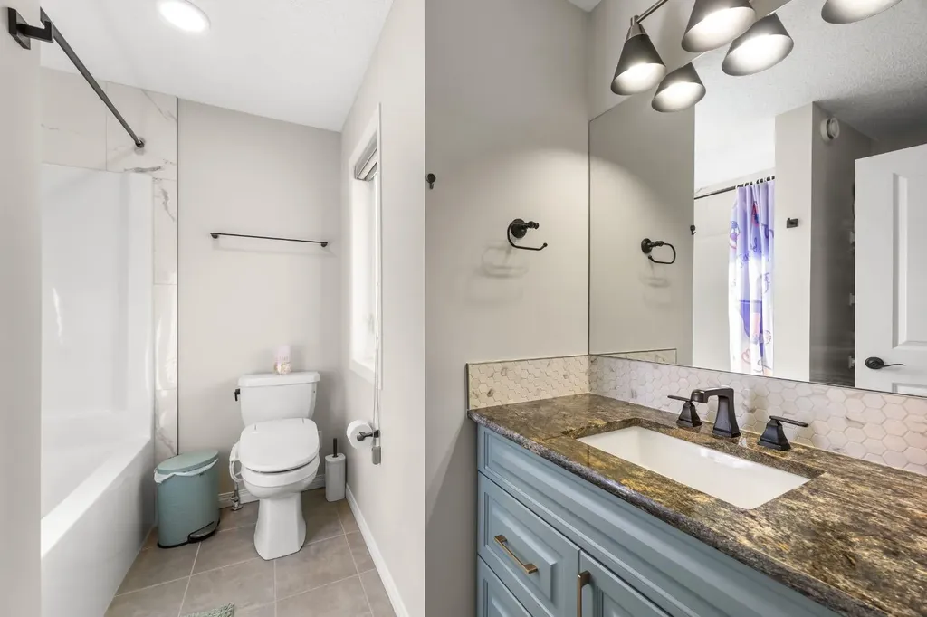 17 Calhoun Crescent NE Calgary AB T3P 1X8