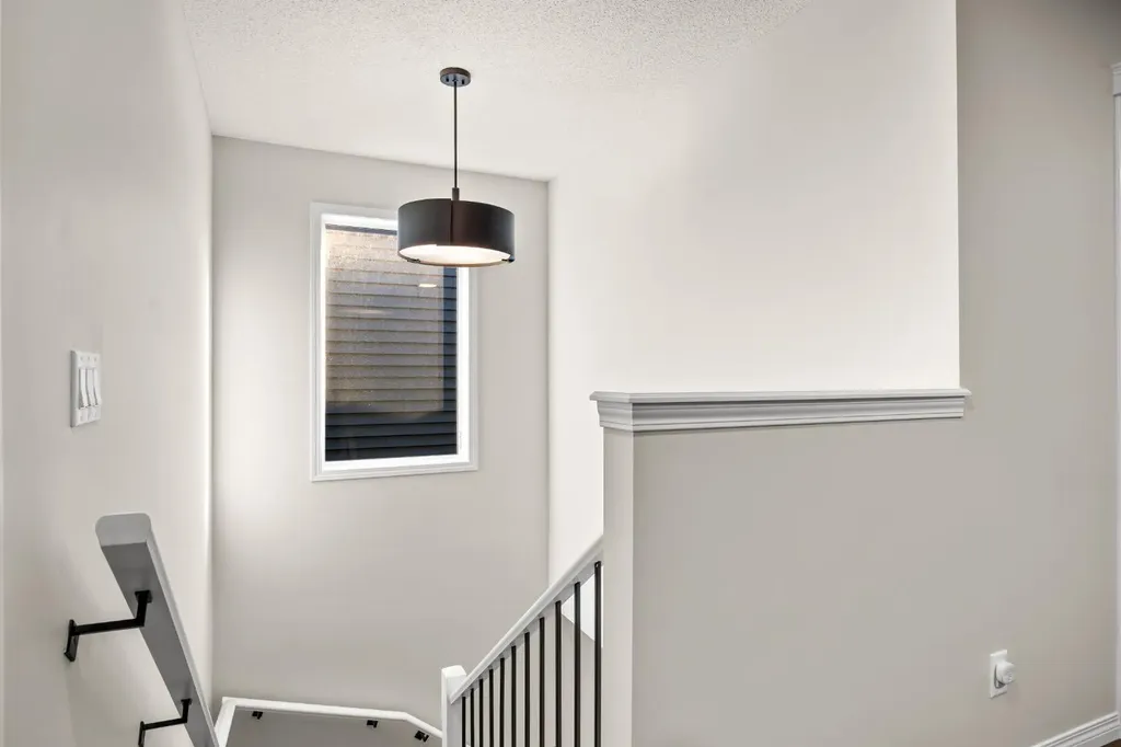 17 Calhoun Crescent NE Calgary AB T3P 1X8