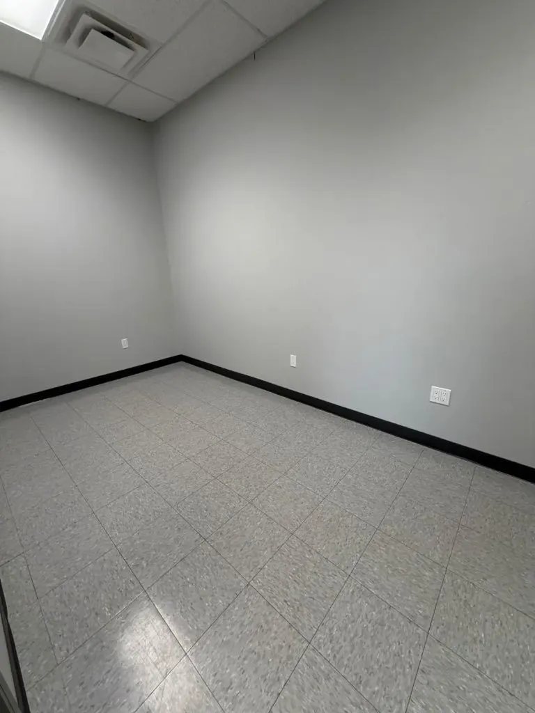 6643 63 Street Close Lloydminster AB T9V 3Y6