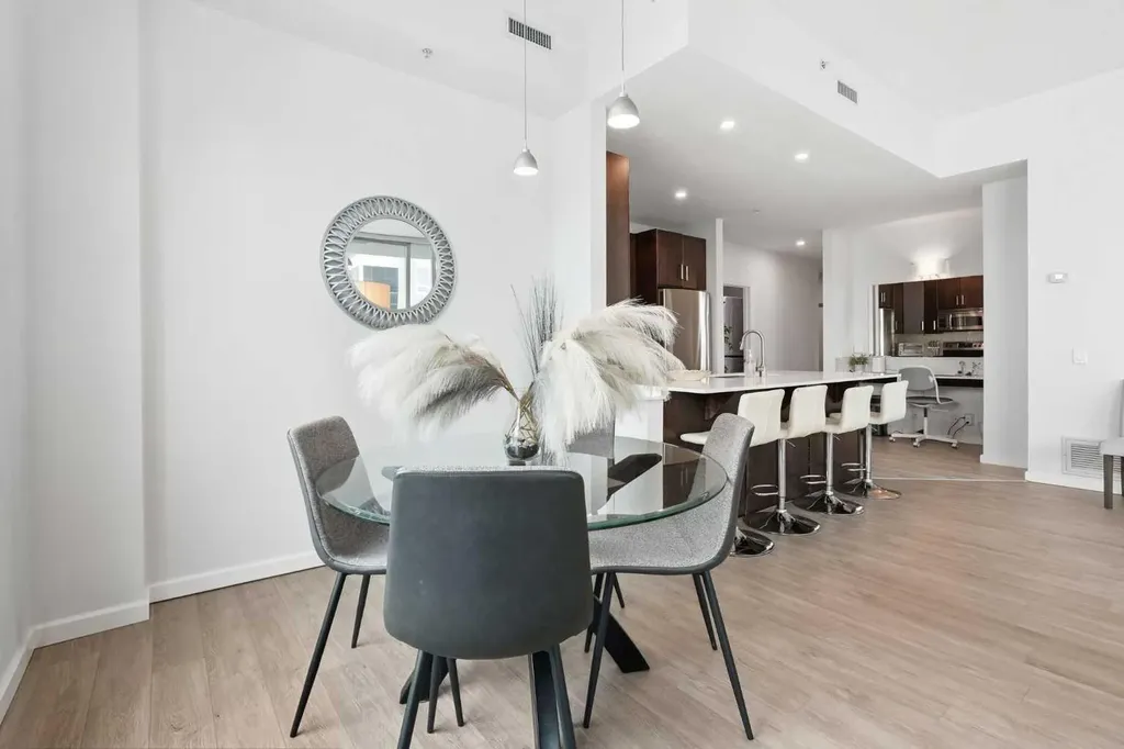 1410 1 Street SE Calgary AB T2G 5T7