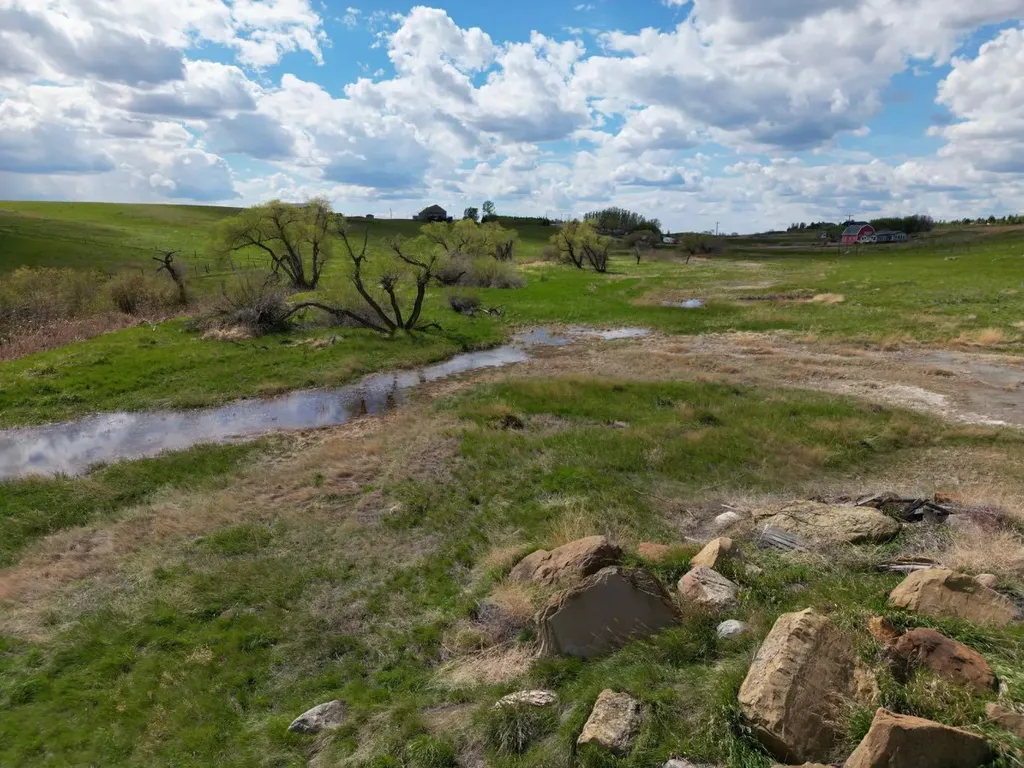 Holsom Road Rural Cypress County AB T1A 7G8