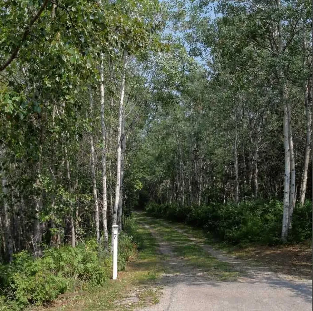 36246 251 Range Rural Red Deer County AB T4J 3E5