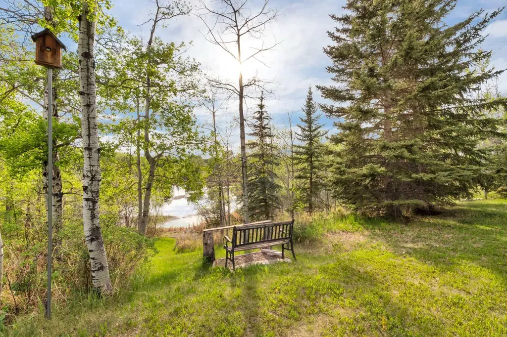 36246 251 Range Rural Red Deer County AB T4J 3E5