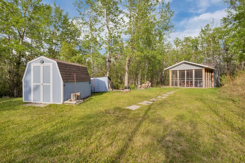 36246 251 Range Rural Red Deer County AB T4J 3E5