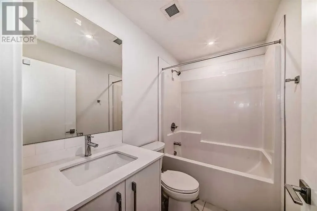 395 Skyview Parkway NE Calgary AB T3N2K1