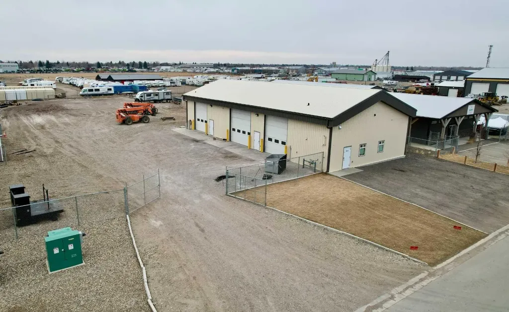 913 13 Avenue Coaldale AB T1M1H2