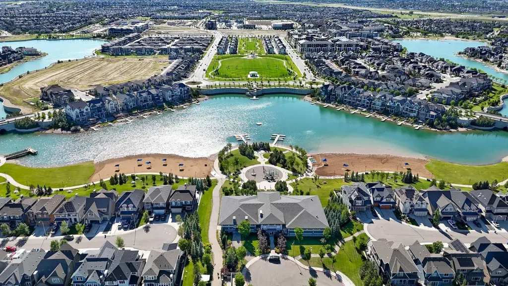 386 Mahogany Terrace SE Calgary AB T3M 0X4
