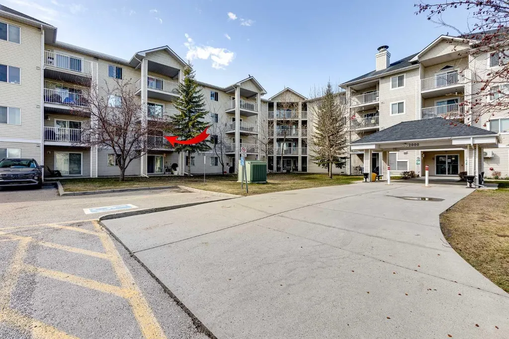6224 17 Avenue SE Calgary AB T2A 7X8