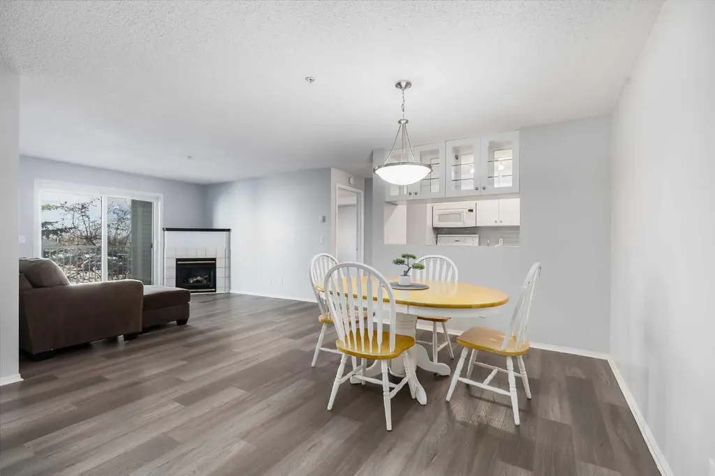 6224 17 Avenue SE Calgary AB T2A 7X8