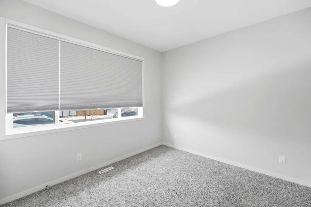 34 Aquila Way NW Calgary AB T3R 1Z6