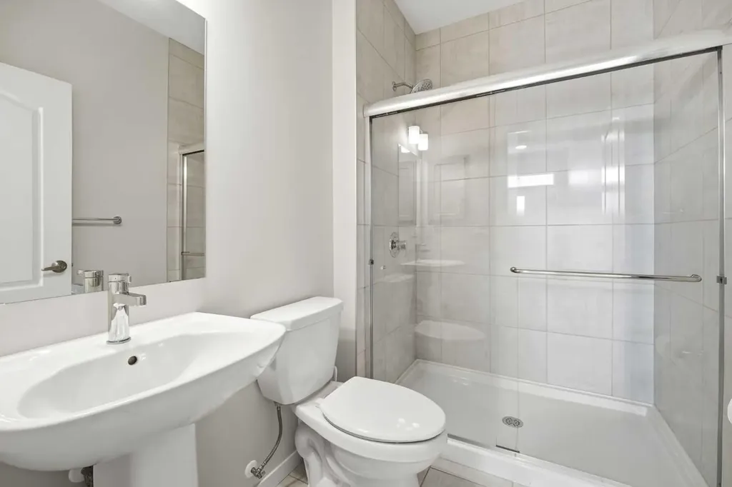 34 Aquila Way NW Calgary AB T3R 1Z6