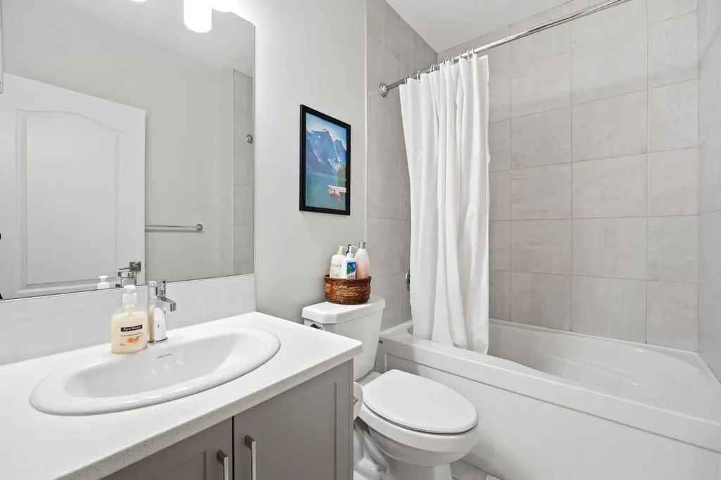 34 Aquila Way NW Calgary AB T3R 1Z6