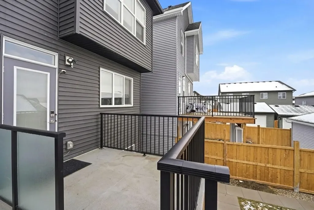 34 Aquila Way NW Calgary AB T3R 1Z6