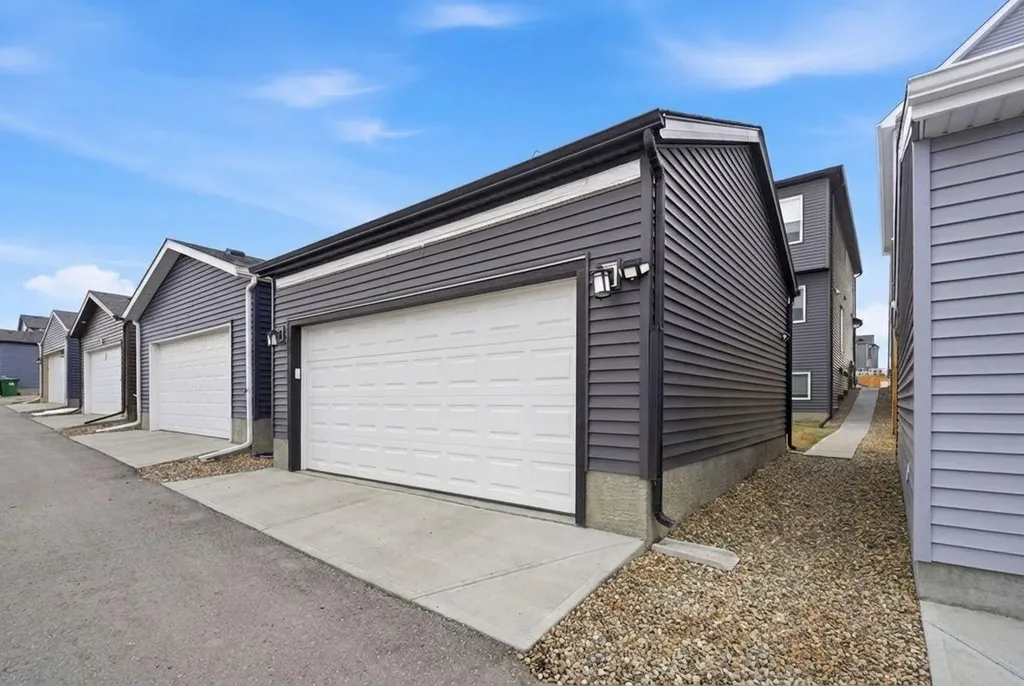 34 Aquila Way NW Calgary AB T3R 1Z6