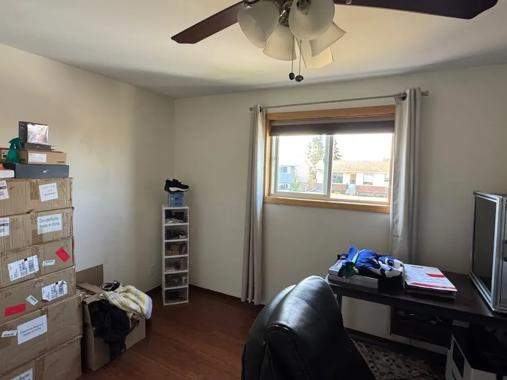 4631 54 Street Rycroft AB T0H 3A0