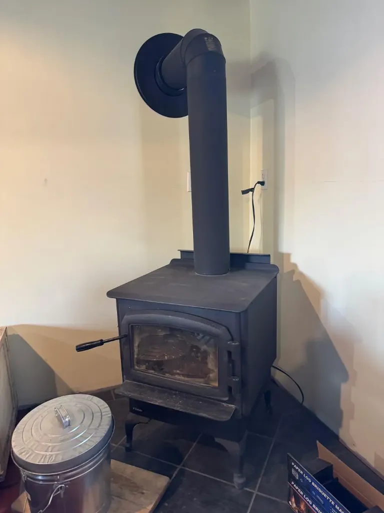 4631 54 Street Rycroft AB T0H 3A0