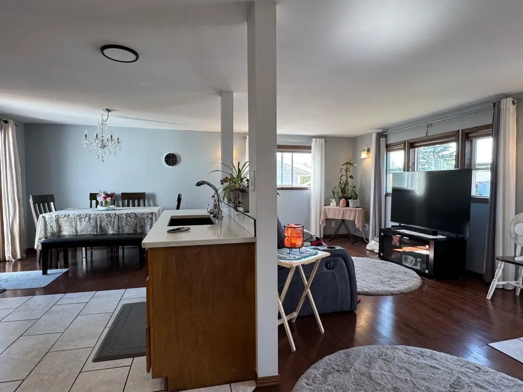 4631 54 Street Rycroft AB T0H 3A0