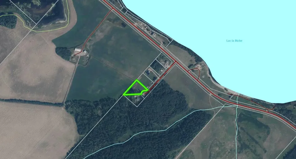 #118, 15421 Old Trail Plamondon AB T0A 2T0
