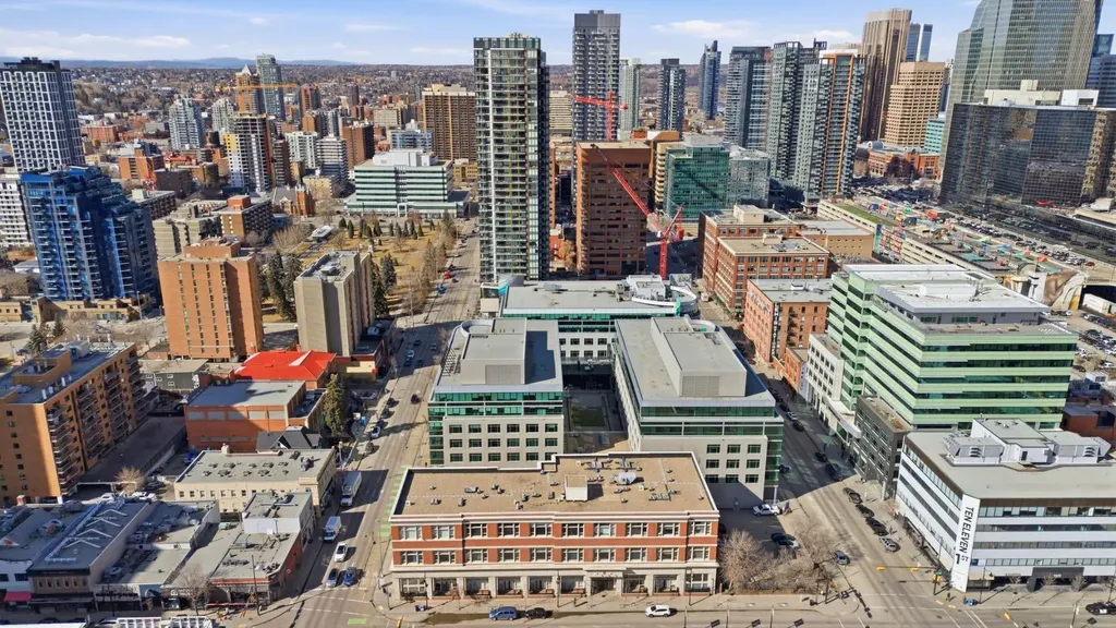 1117 1 Street SW Calgary AB T2R0T9