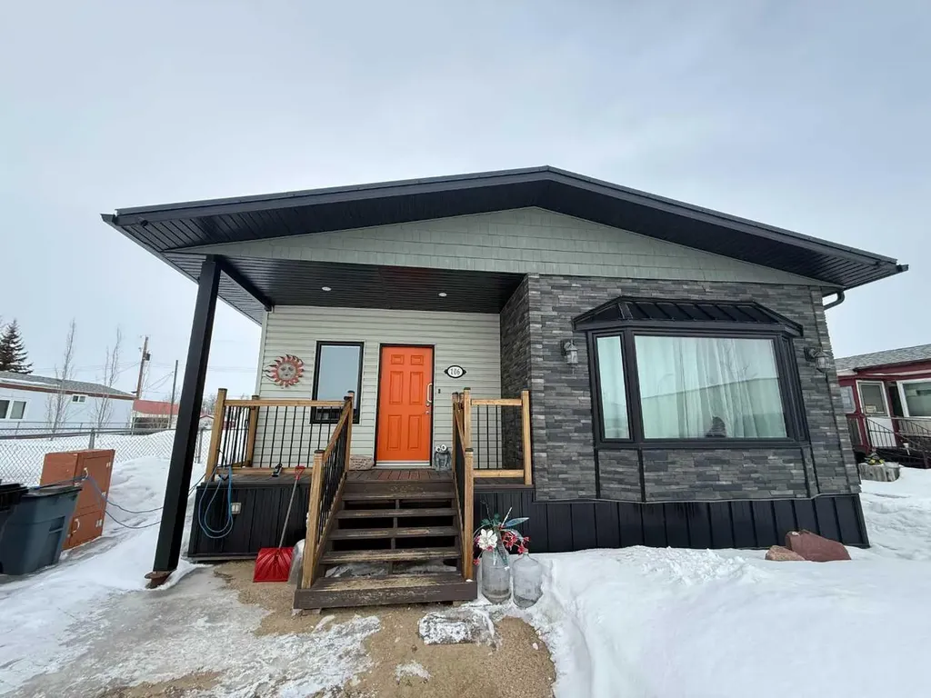 106 Brien Avenue NW Falher AB T0H 1M0