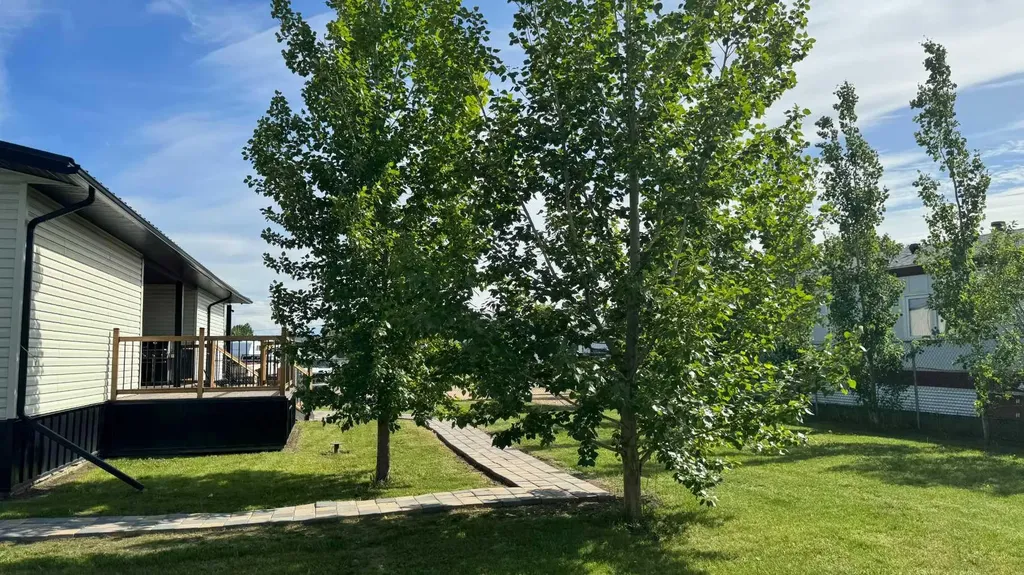 106 Brien Avenue NW Falher AB T0H 1M0
