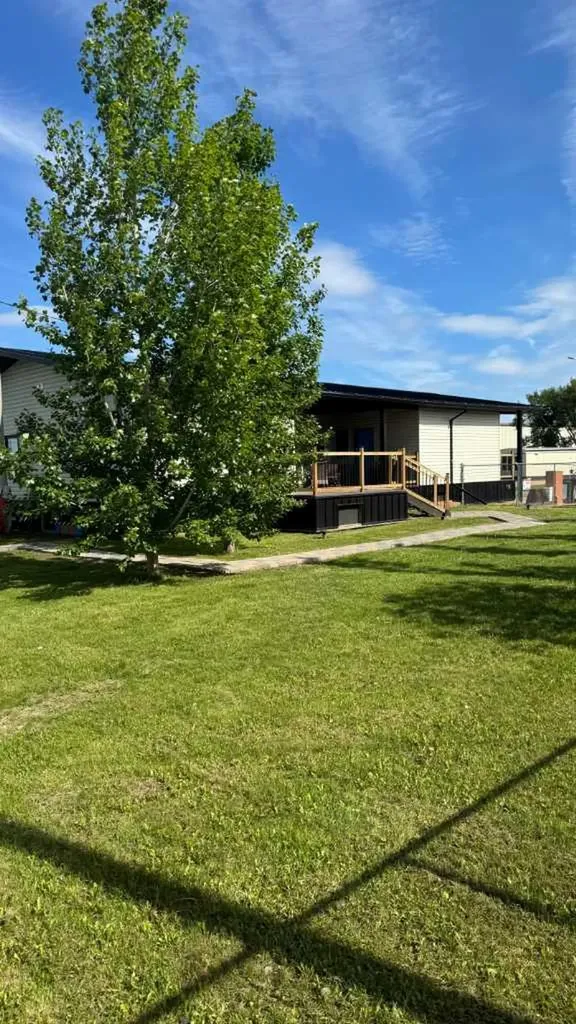 106 Brien Avenue NW Falher AB T0H 1M0