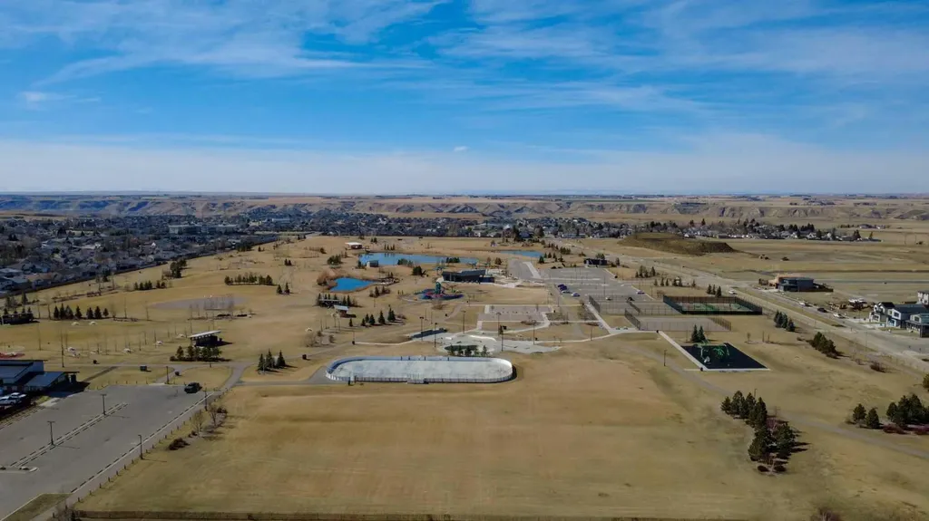 314 Uplands Boulevard N Lethbridge AB T1H6R5