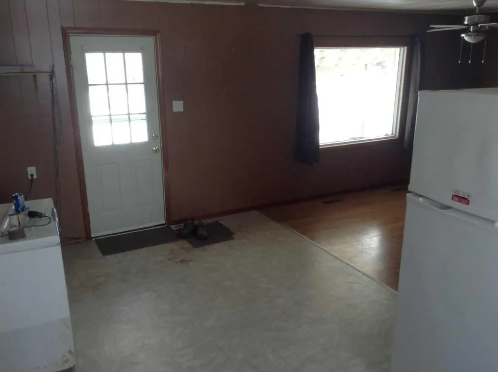 10112 99 Street Nampa AB T0H 2R0