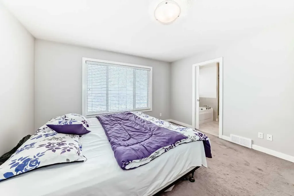 144 Nolancrest Circle NW Calgary AB T3R 0T7