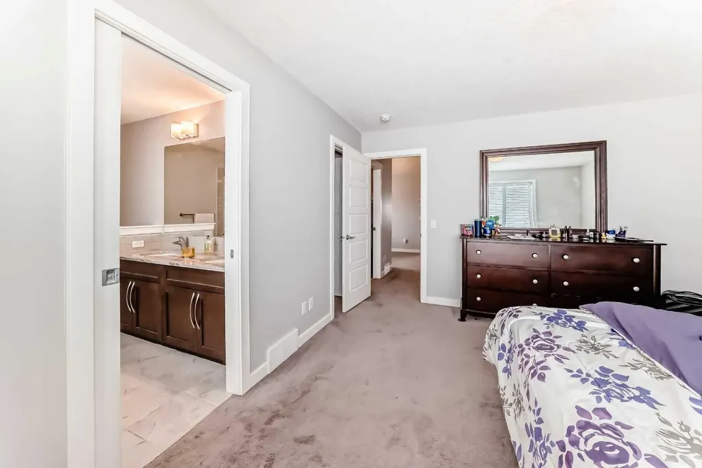 144 Nolancrest Circle NW Calgary AB T3R 0T7