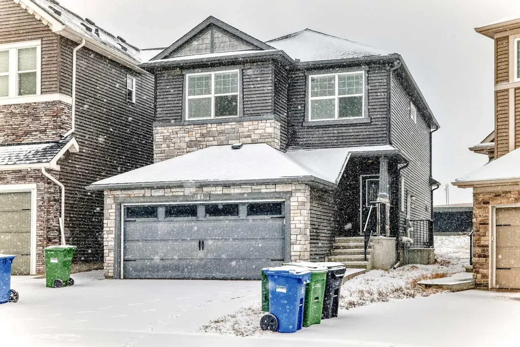 144 Nolancrest Circle NW Calgary AB T3R 0T7