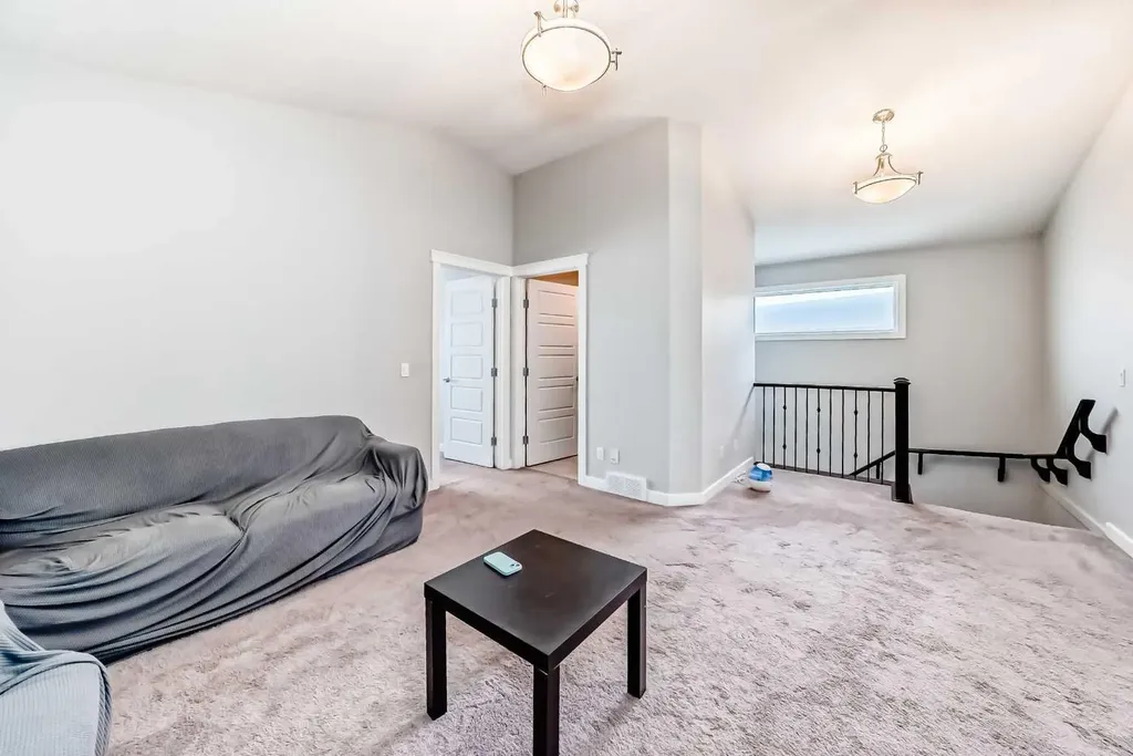 144 Nolancrest Circle NW Calgary AB T3R 0T7