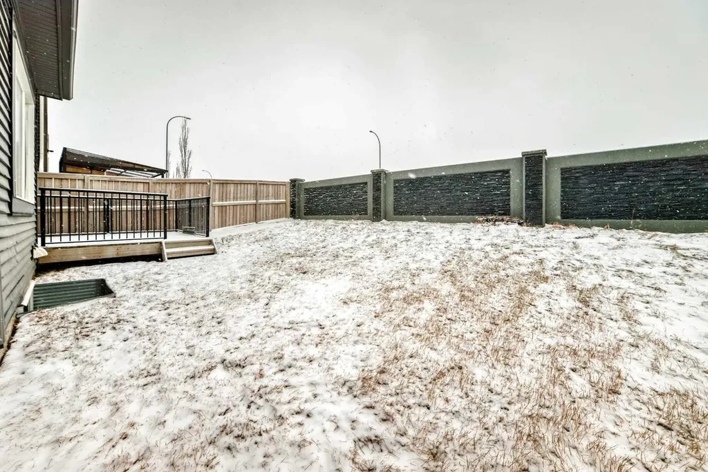 144 Nolancrest Circle NW Calgary AB T3R 0T7