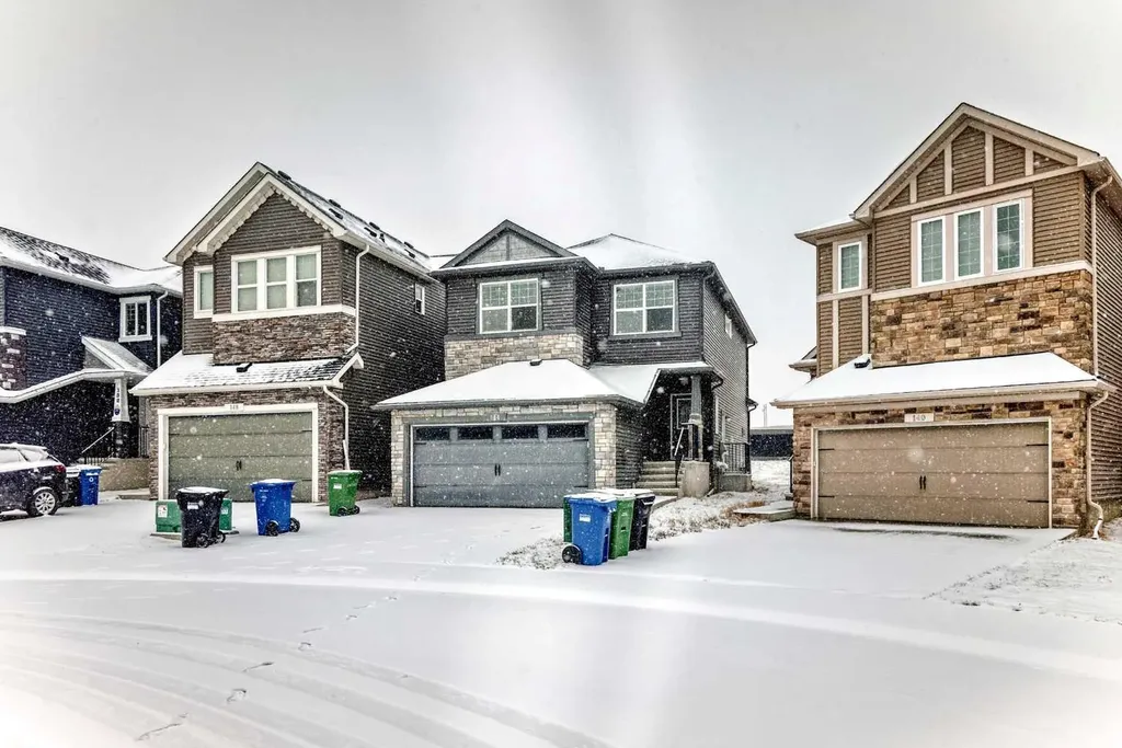 144 Nolancrest Circle NW Calgary AB T3R 0T7